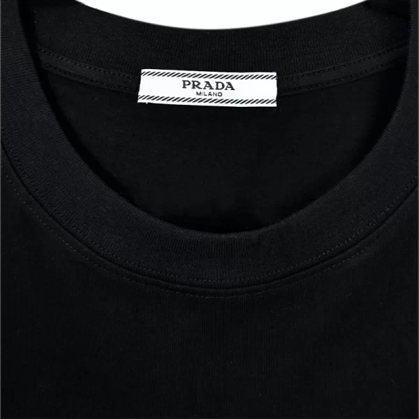 Playera Reffinato Negra - Imagen 2