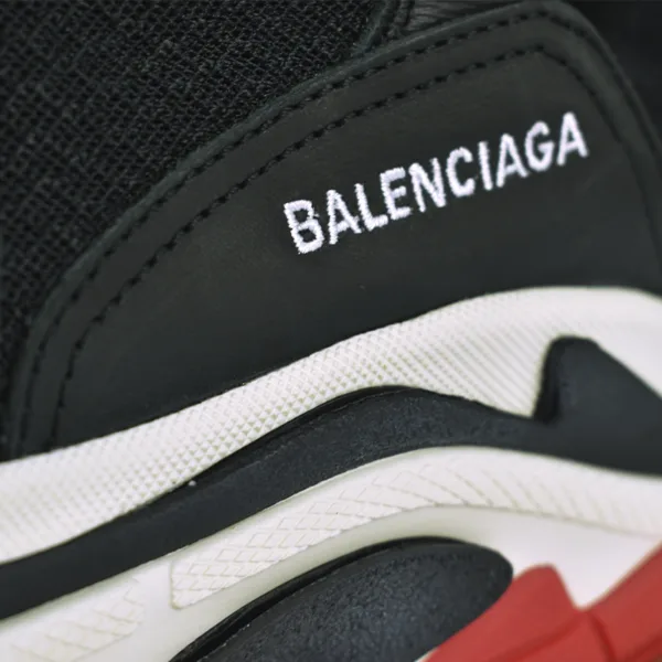 Zapatillas Triple S de Balenciaga - Imagen 4