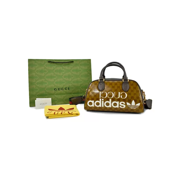 GUCCI X ADIDAS Medium Duffle Bag - Imagen 10