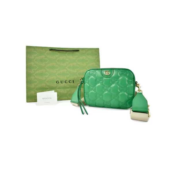 Bolso pequeño de piel matelassé con GG - Imagen 10
