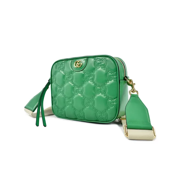 Bolso pequeño de piel matelassé con GG - Imagen 9