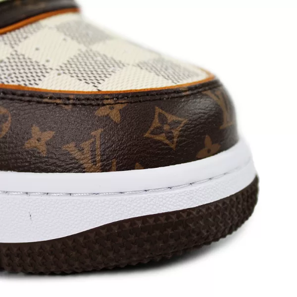 Nike x Louis Vuitton Air Force 1 Low & Pilot - Imagen 4