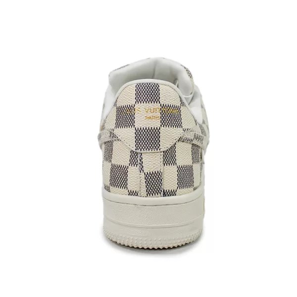 Nike Air Force 1 Low & Louis Vuitton Beige - Imagen 9