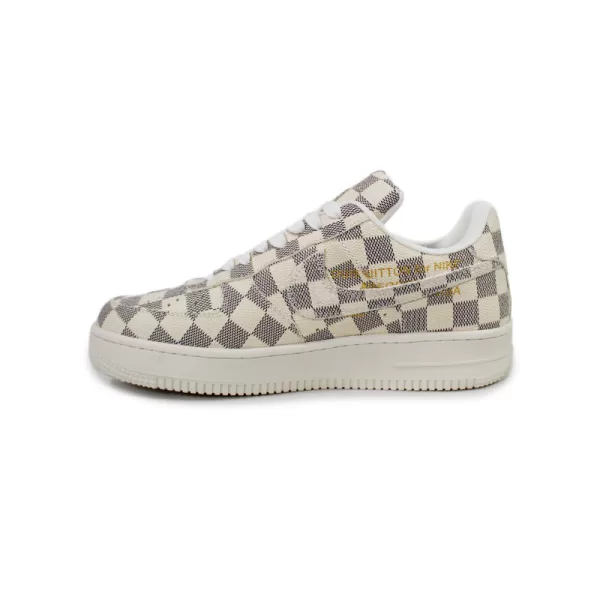 Nike Air Force 1 Low & Louis Vuitton Beige - Imagen 8