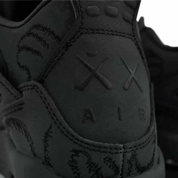 Air Jordan 4 Retro KAWS - Imagen 4