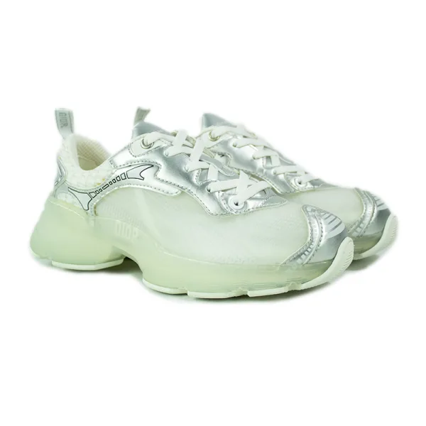 DIOR Sneaker Vibe